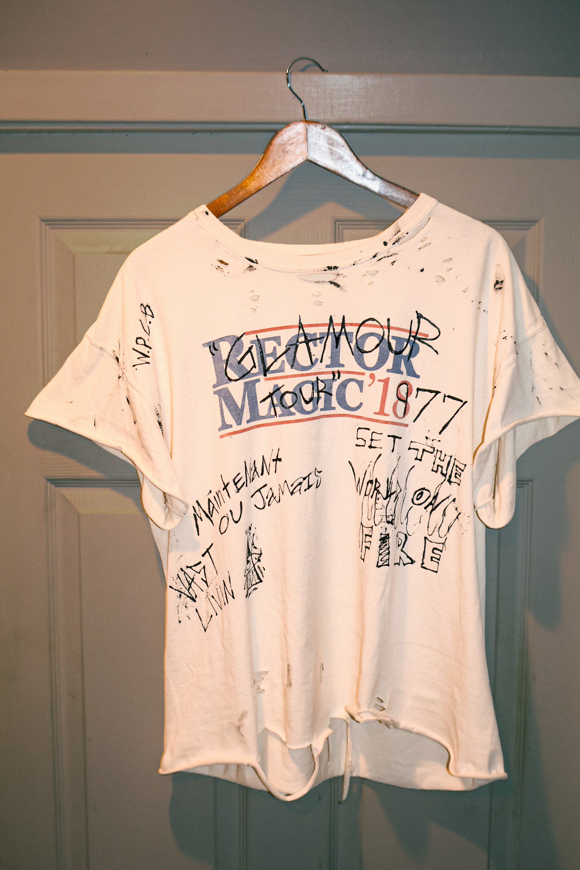 Glamour Tour Tee